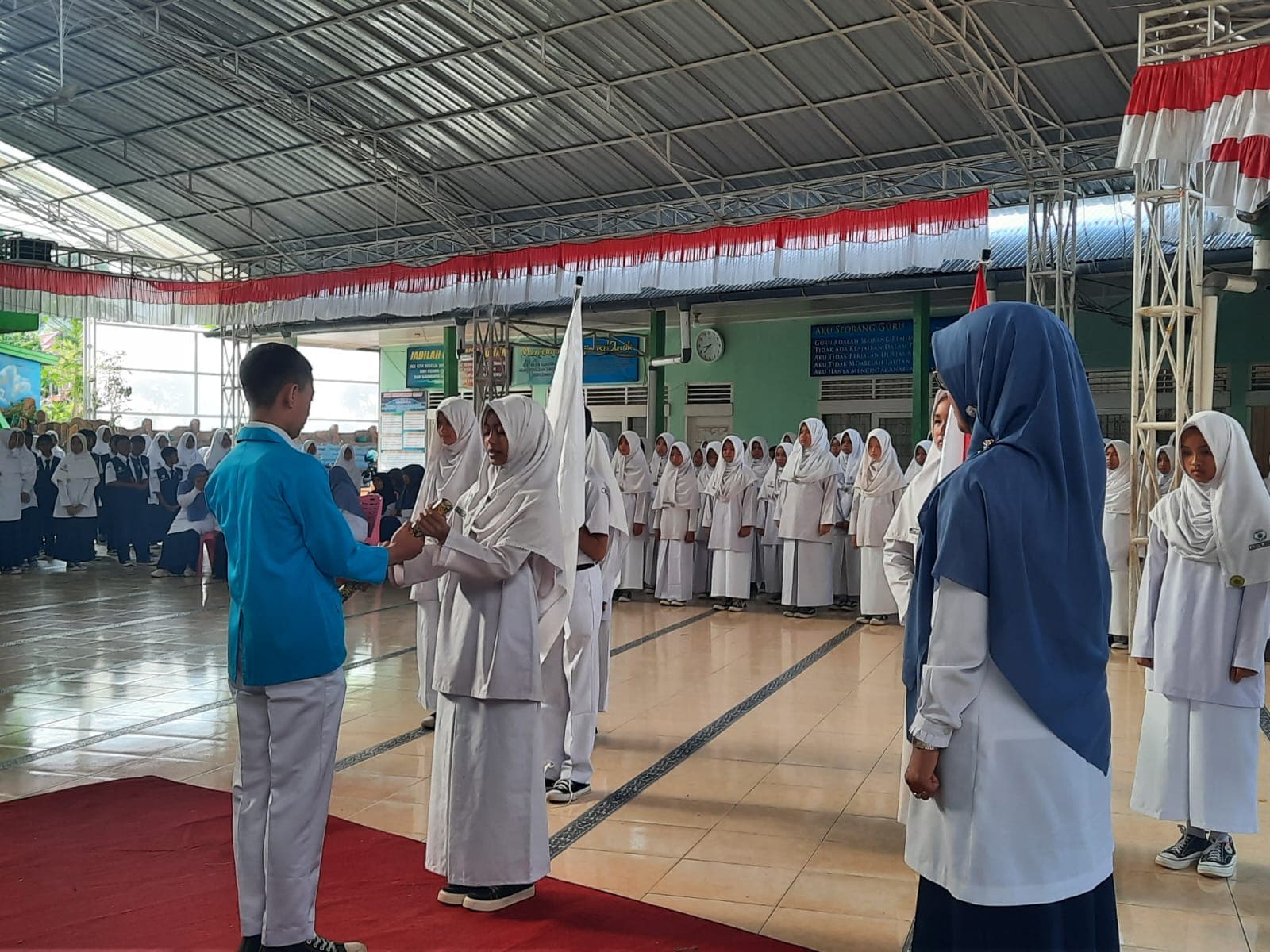 Serah Terima Jabatan KKR MTsN 6 Agam Masa Bakti 2026 Berlangsung Khidmat